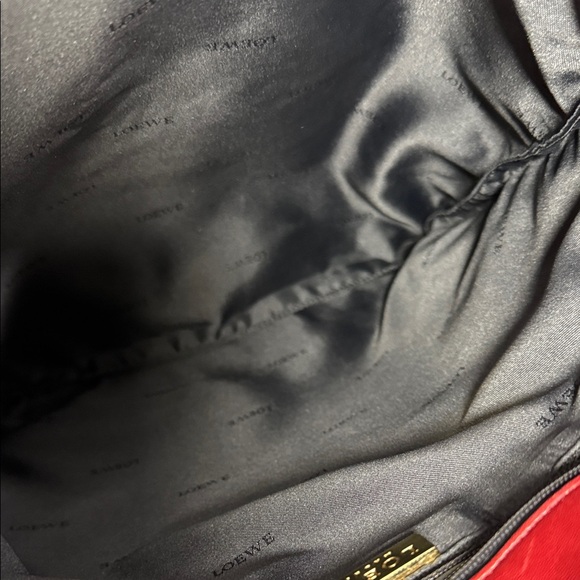 Loewe Bold Red Lambskin Tote Bag - Picture 8 of 13